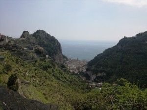 Vista di Amalfi da Pontone